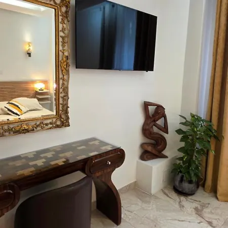 Camelia Prestige - Place De La Nation Hotel Parigi