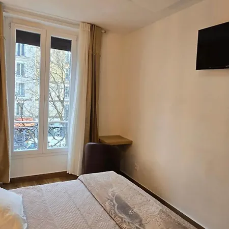 Camelia Prestige - Place De La Nation 2*