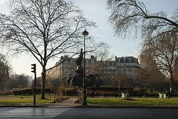 Camelia Prestige - Place De La Nation