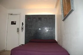 Szálloda Camelia Prestige - Place De La Nation