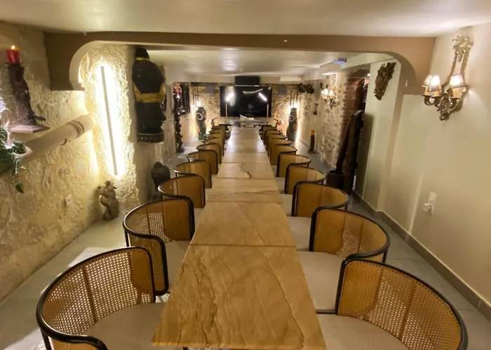 Camelia Prestige - Place De La Nation Paříž