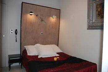 Camelia Prestige - Place De La Nation Paříž