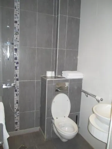 Camelia Prestige - Place De La Nation Hotel