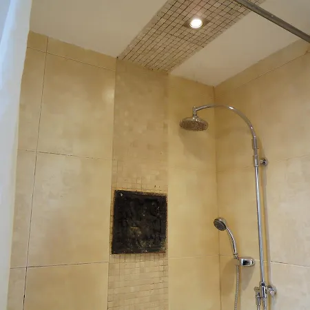 Camelia Prestige - Place De La Nation Paris