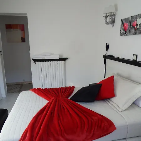 Camelia Prestige - Place De La Nation